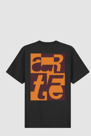 T-shirt met print op de rug