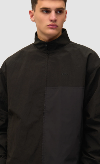 Veste de survêtement carrée