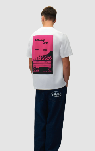 T-shirt met collage op de rug